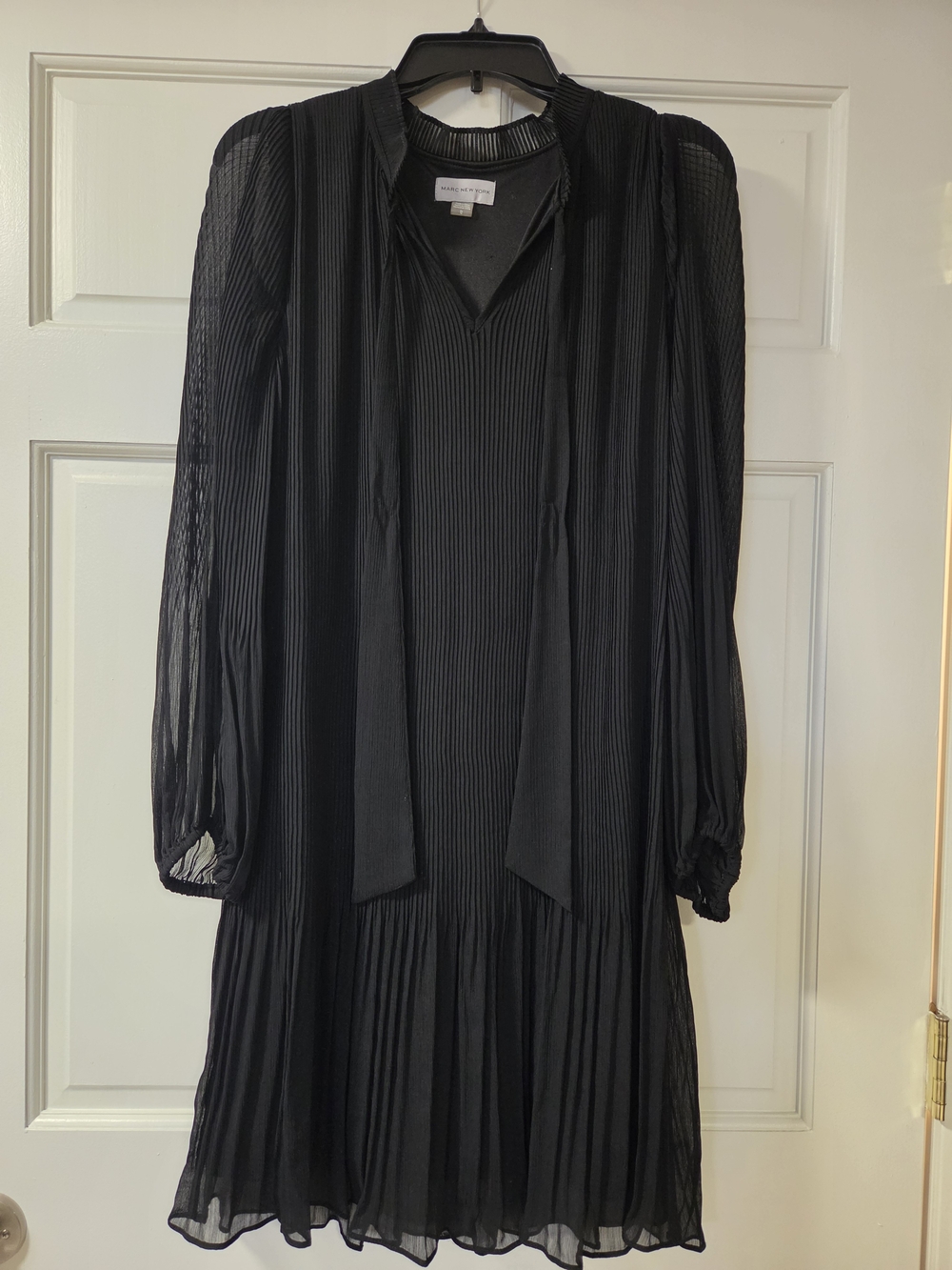 Marc New York Black Pleated Long-Sleeve Dress